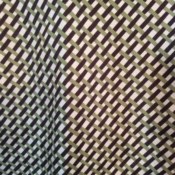 5 for $20.  Banana Republic silk skirt - Picture 4 of 5